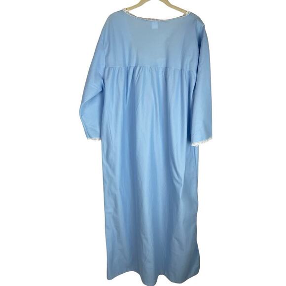 Vintage Anthony Richards blue fuzzy lightweight lace trim nightgown - Picture 5 of 7